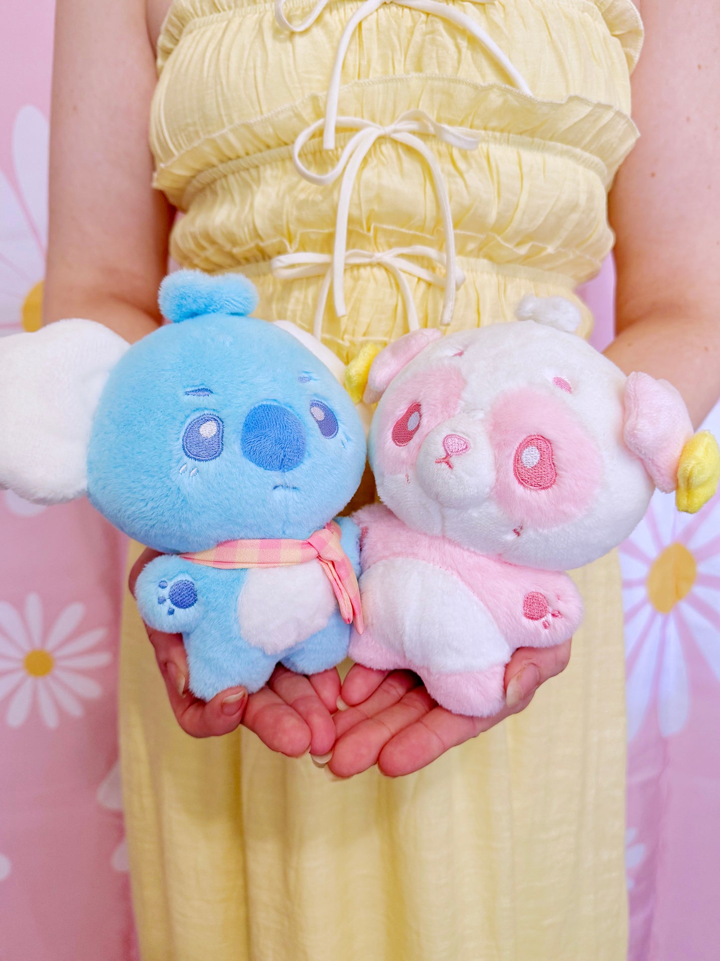 PREORDER!! Beri and Koka Mini Magnetic Friends